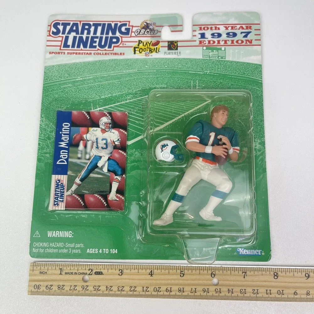 Starting Lineup 1997 Dan Marino Dolphins Action Figure and Card